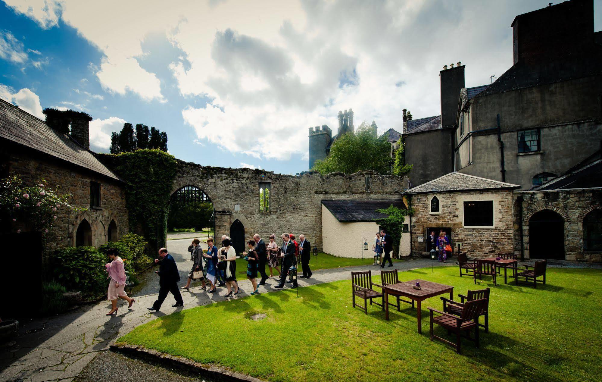 Kinnitty Castle Hotel Exterior foto